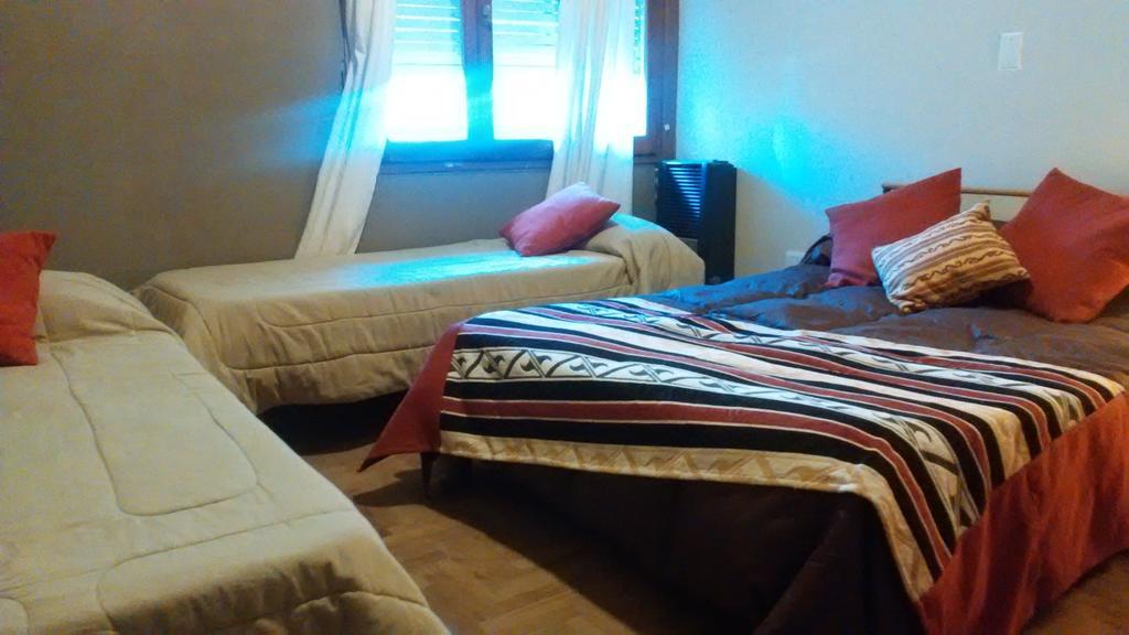 Loica Hostel Puerto Madryn Eksteriør billede