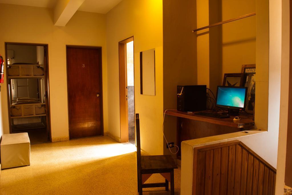 Loica Hostel Puerto Madryn Eksteriør billede