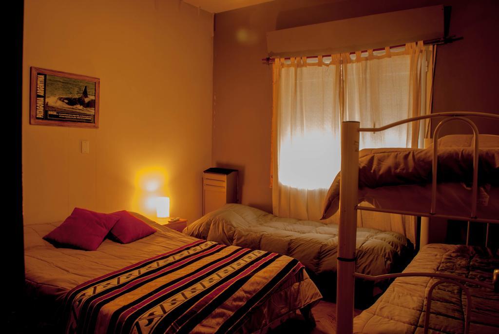 Loica Hostel Puerto Madryn Eksteriør billede
