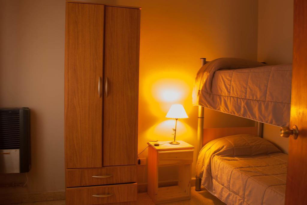 Loica Hostel Puerto Madryn Eksteriør billede