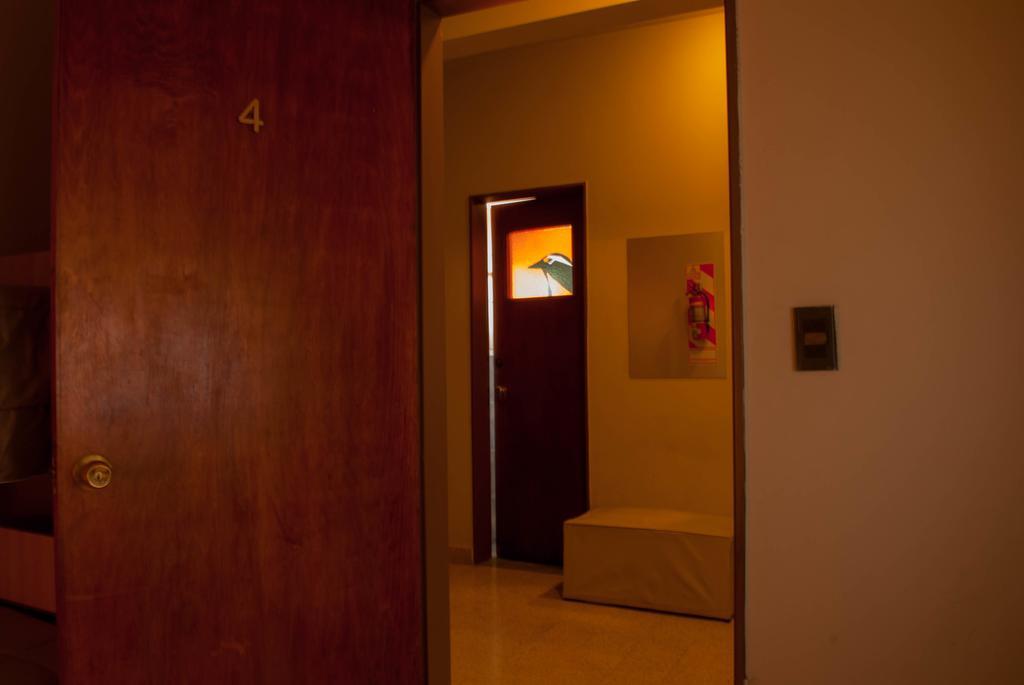 Loica Hostel Puerto Madryn Eksteriør billede