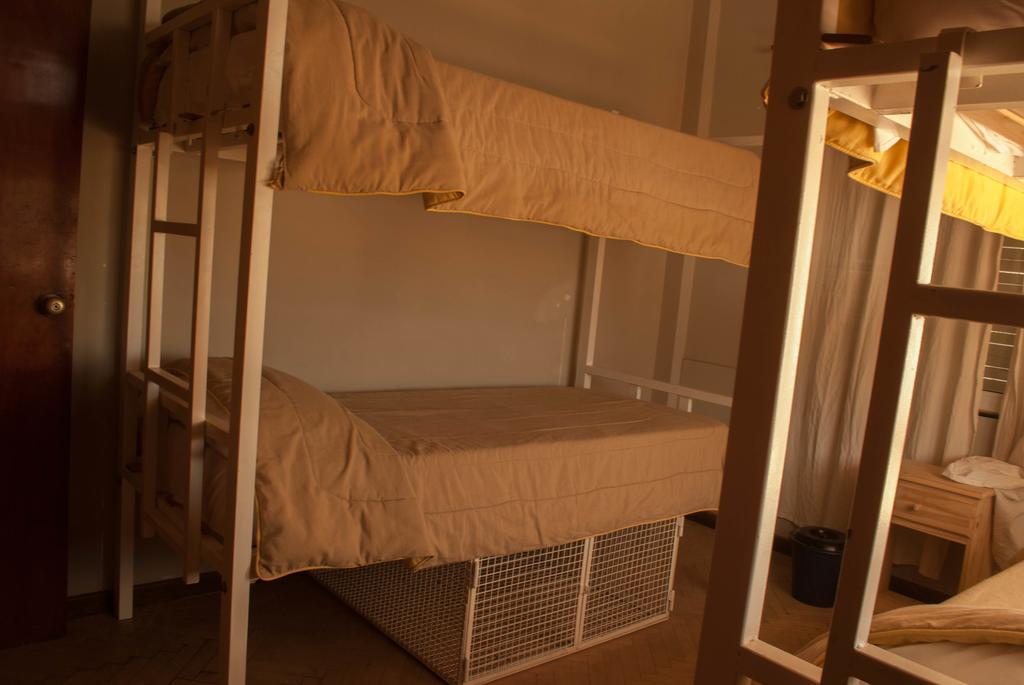 Loica Hostel Puerto Madryn Eksteriør billede